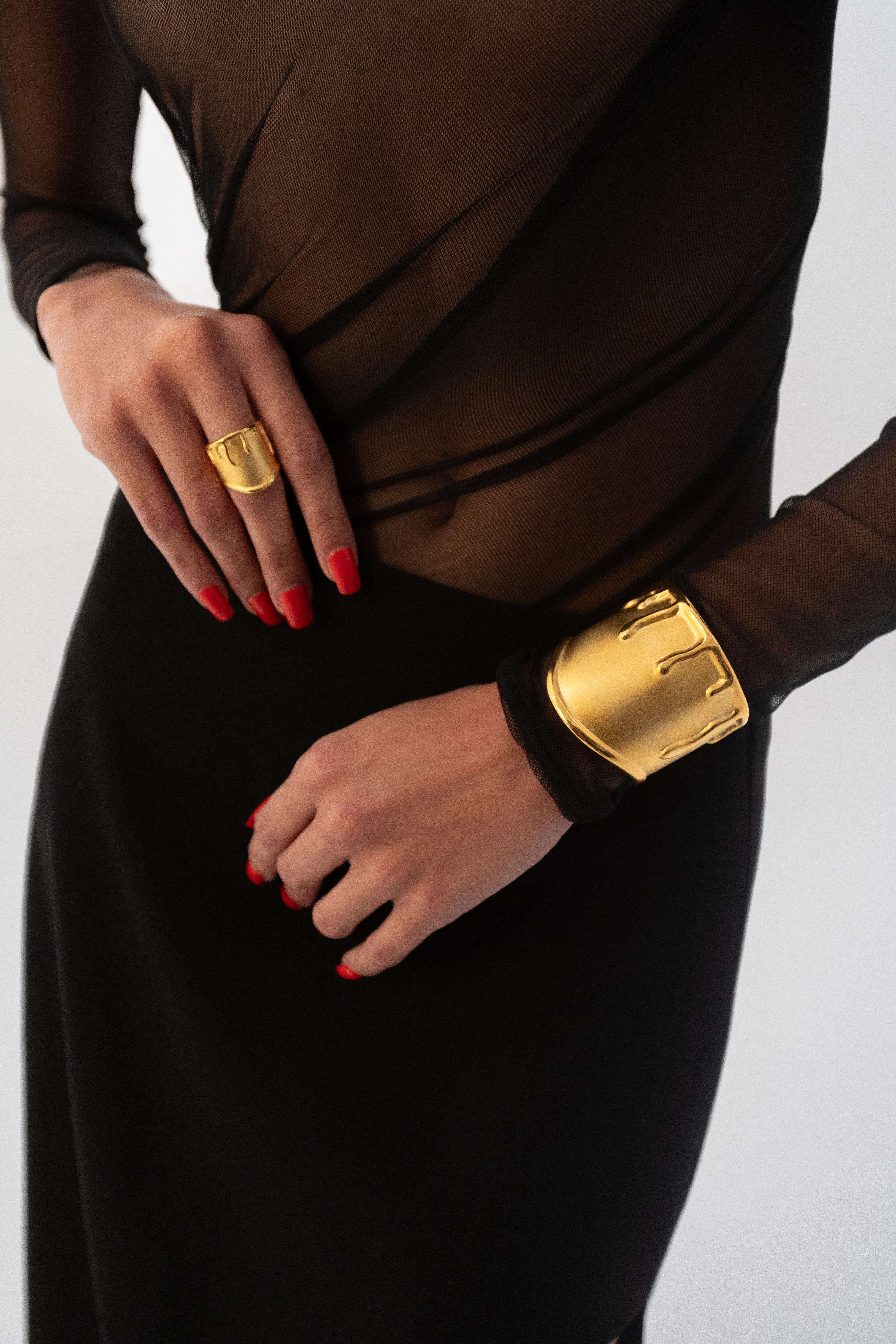 CLIO CUFF