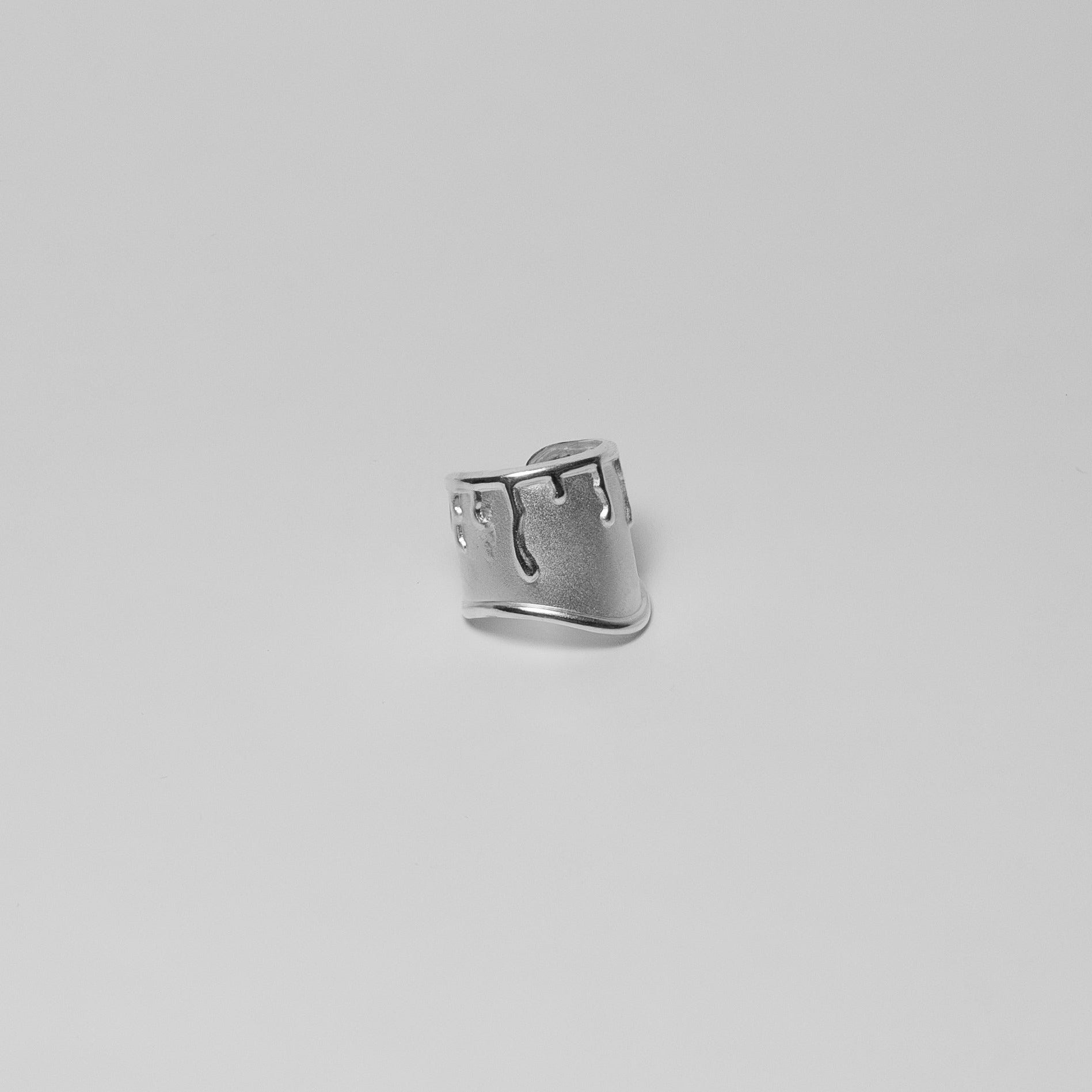 CLIO RING